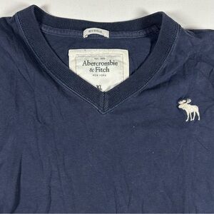 VTG Abercrombie & Fitch V Neck Shirt XL Muscle Fit Moose Embroider y2k Stretch